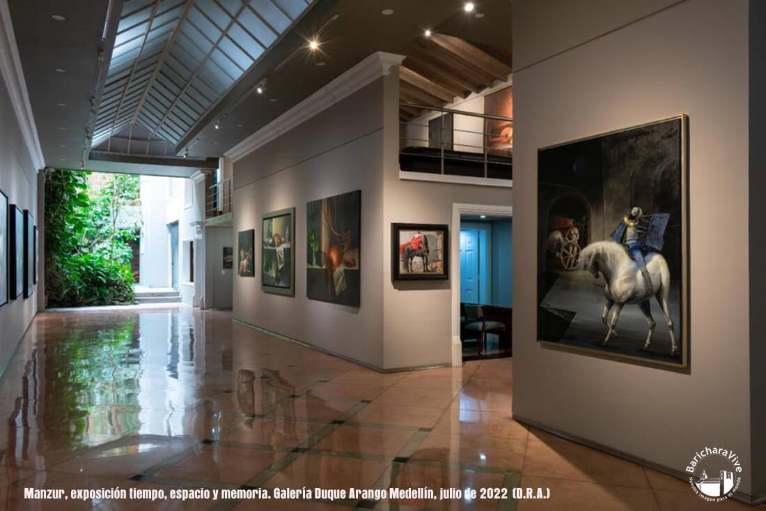 Manzur-exposición-tiempo-espacio-y-memoria.-Galería-Duque-Arango-Medellín-julio-de-2022-D.R.A.-15